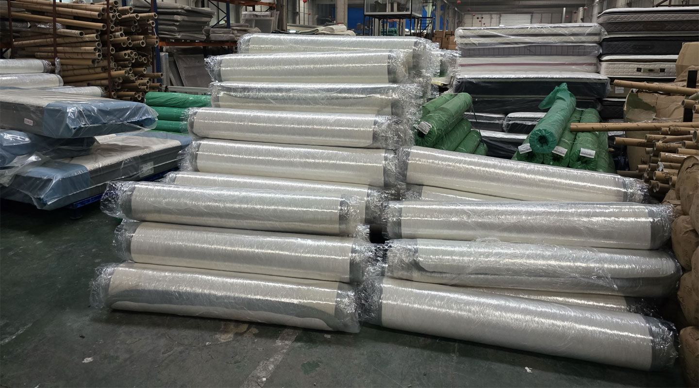 Automatic-Mattress-Roll-Pack-Machine-3