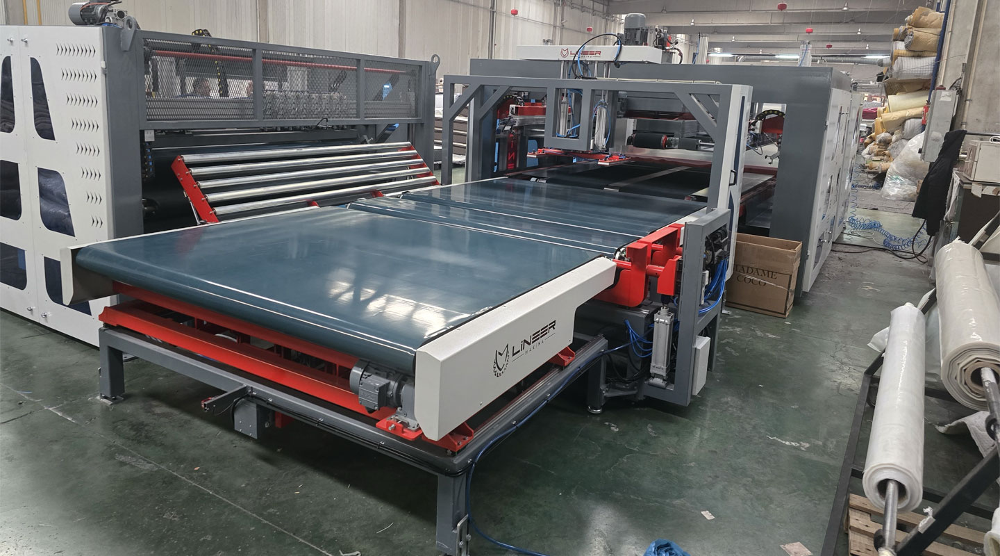 Mattress-Folding-Conveyor-2