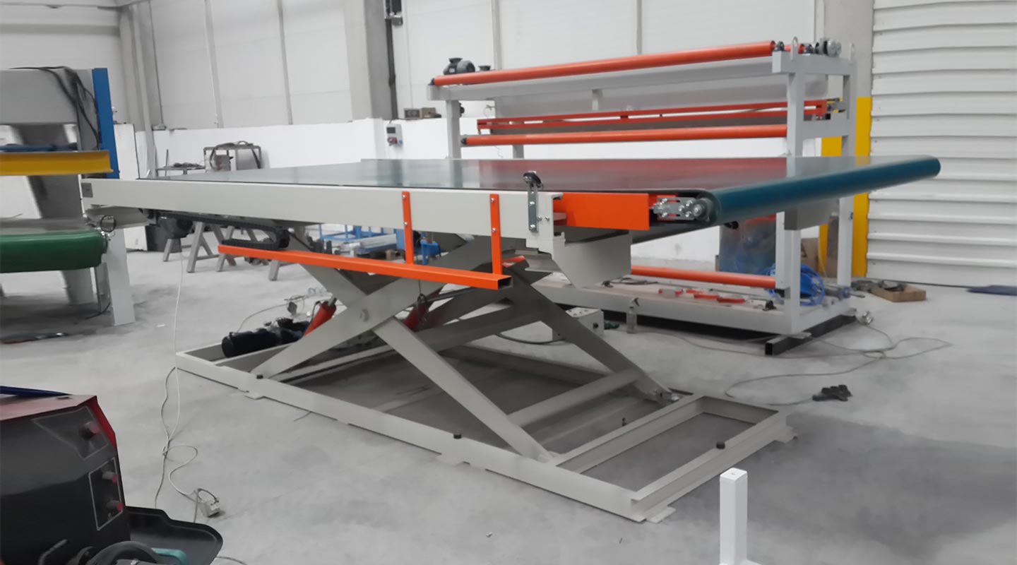 Telescopic-Stacker-Conveyor-3-Lineer