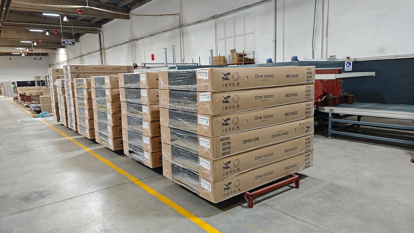 Auto-Sofa-Base Packing Machine-2