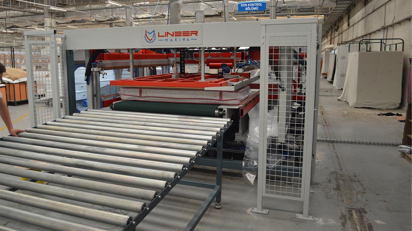 Automatic-Mattress-Packaging-Machine-Pneumatic-Press-3-Lineer-