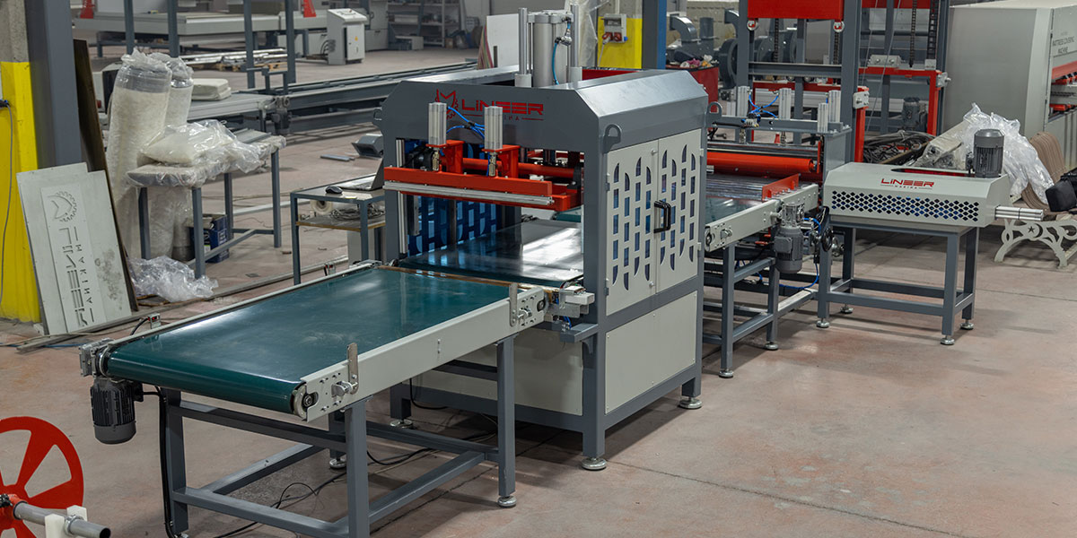 Semi-Automatic-Pillow-Press-Roll-Pack-Machine-2-Lineer-